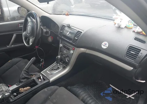 2009 Subaru Outback 2.5I z USA, uszkodzony, nr VIN 4S4BP60C297331535